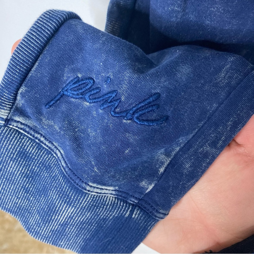 PINK Yoga Victoria's Secret Size Medium Blue Wash Out Joggers Sweatpants - Picture 9 of 9